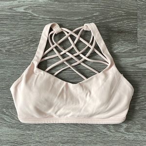 NWOT LULULEMON FREE TO BE BRA - WILD / LIGHT SUPPORT (A, B CUP) / SIZE 4
